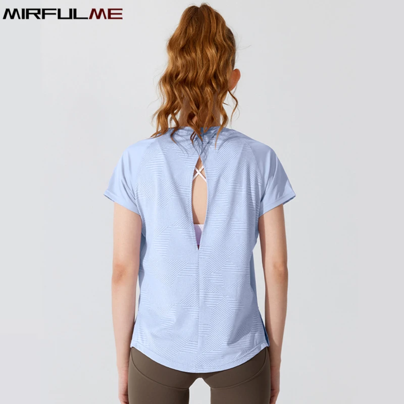 Women Loose Thin Yoga Shirts Short Sleeves Sport T-Shirts Hollow Out Running Shirts Breathable Jacquard Gym Fitness Tops Blouse