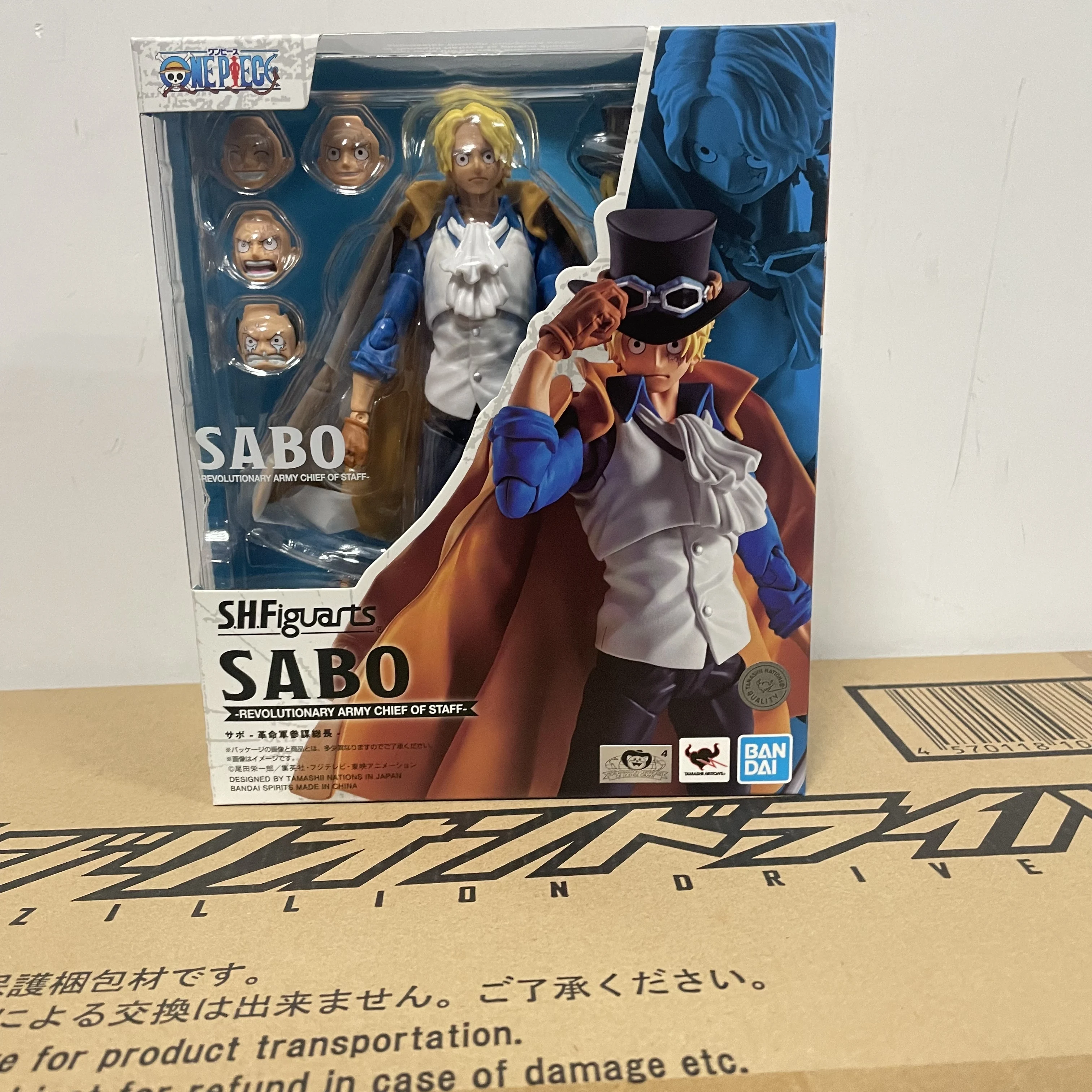 Em estoque figura de anime original bandai uma peça s.h. figuarts sabo-revolutiário exército chefe do pessoal shf estatueta de ação brinquedos