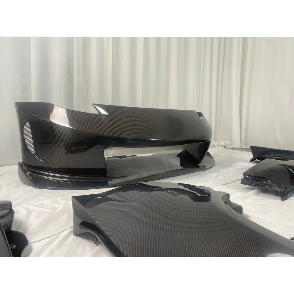 AM-style Carbon Fiber Carbody Kit Including Front & Rear Bumpers,fenders,side Skirts and Widebody Kit,compatible WithNissan350Z
