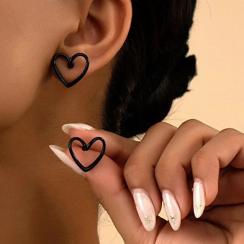 Obega Korean Hollow Out Heart Small Stud Earrings For Women Cute Black Love Shape Post Earrings Simple Minist Sweet Earrings