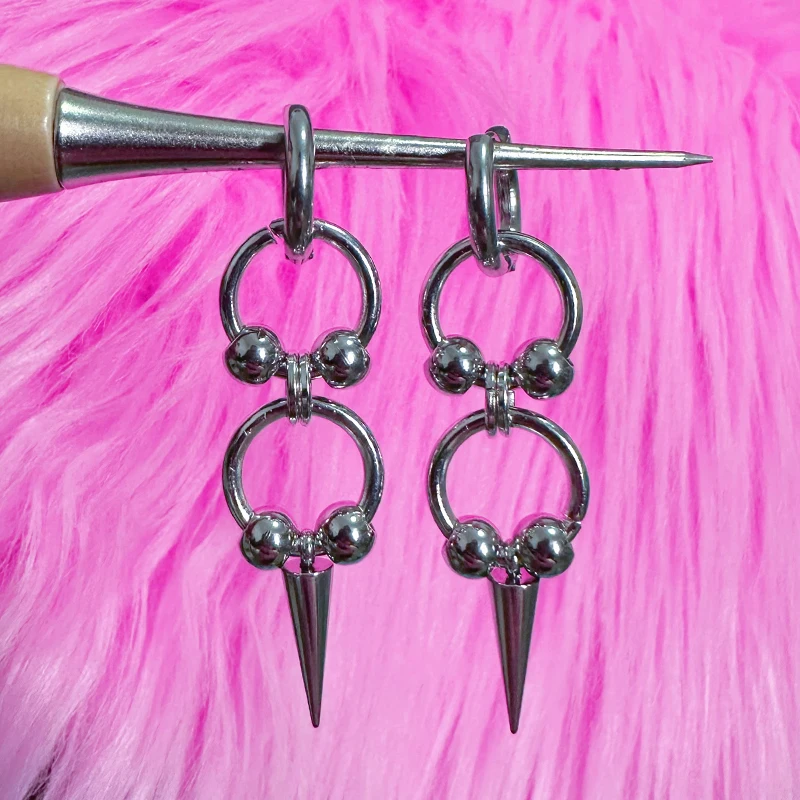 Grunge Rock Steel Ball Rivet Earrings for Women Punk Fashion Geometric Chain Drop Earrings Cool Goth Jewelry Accessories