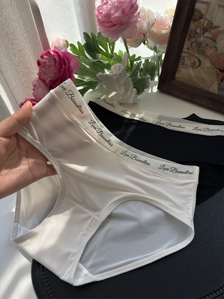  Light Ice Silk Women's Underwear V-Shape Seamless Breathable  Pants Comfortable Mid-Waist Nylon Briefs