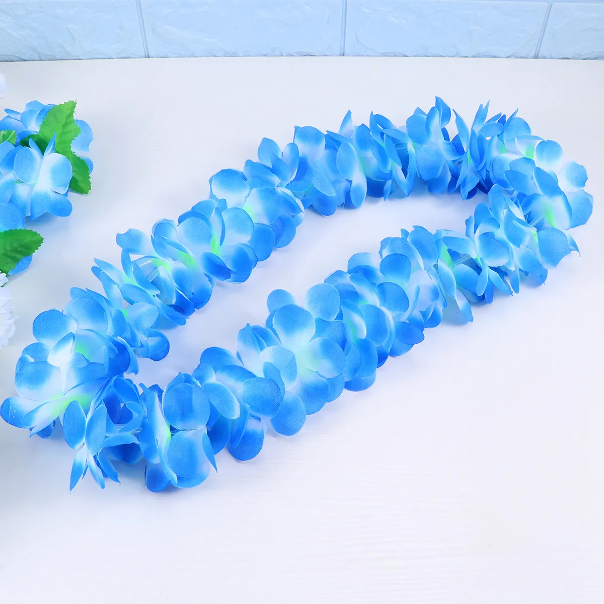 1Set Hawaiian Floral Garland Set Includes Necklace Bracelets Natural Delicate Design Comfortable Wear for Festival Beach Theme - view 6