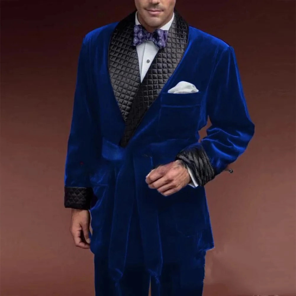 กํามะหยี่สีเขียวสูบบุหรี่แจ็คเก็ตสําหรับชายกับเข็มขัดสีดําLapel Prom Blazer Custom Made Man Dinner Evening Party Coat 2025