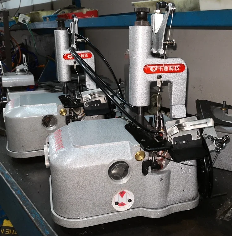 QY2502 Carpet Selvage Machine Three Thread Automatic Binding Machine Industrial Sewing Machine