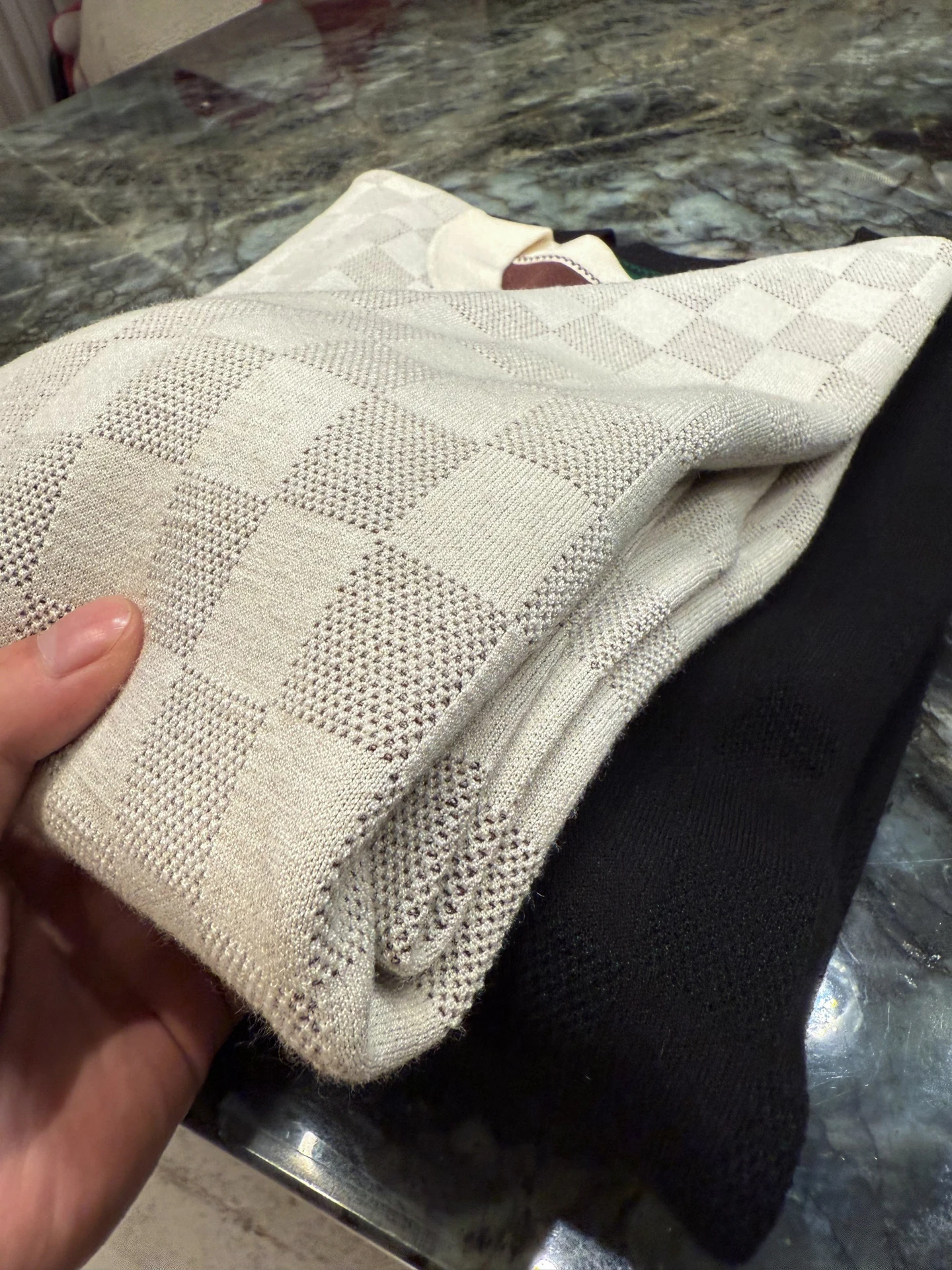 

Faionable Silk Knitted Sweater Comfortable Skin-friendly Winter Warm Men's Clothing Casual Sle Long Sve round Ne Kni...