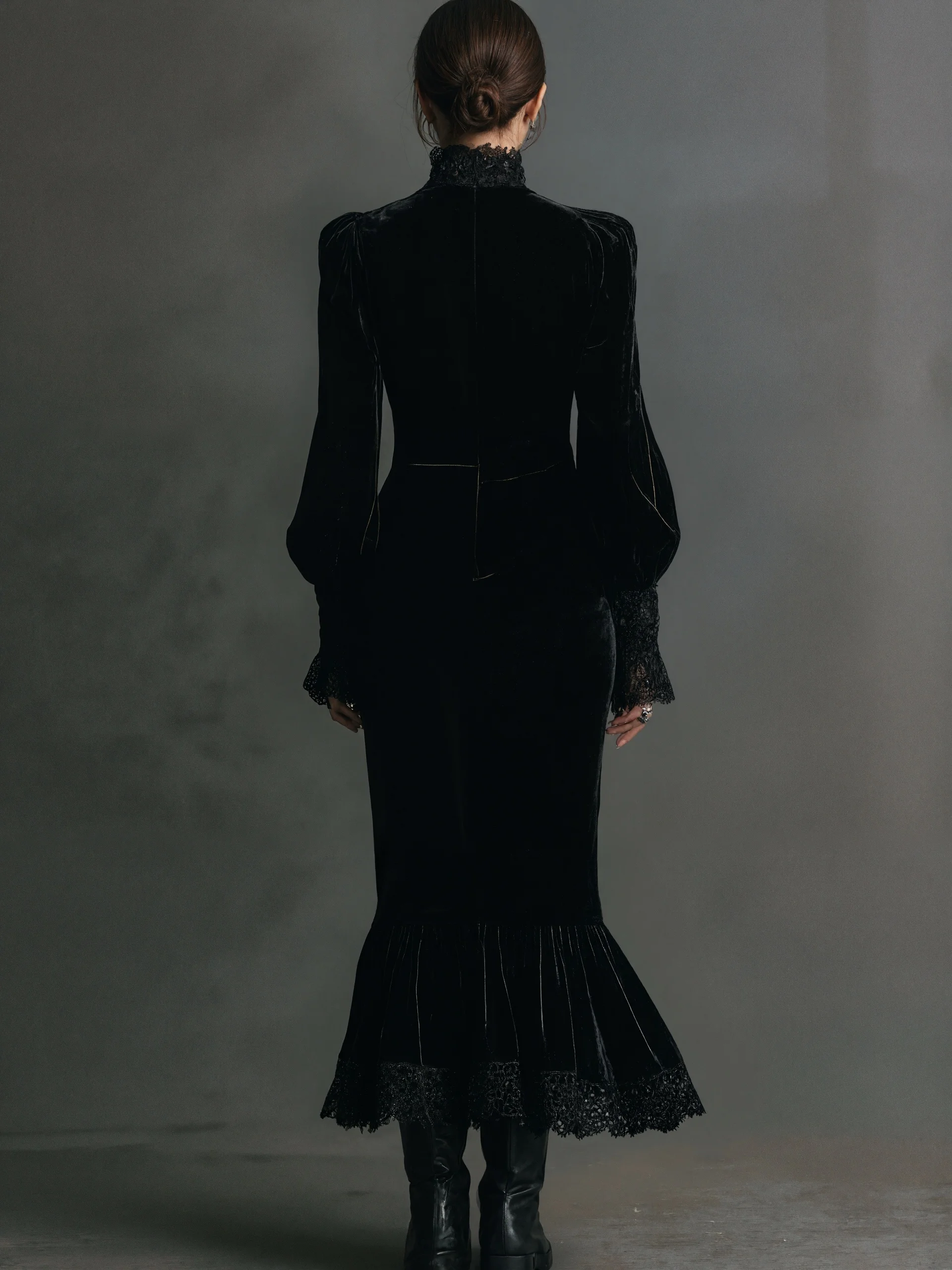 Velvet Lace Patchwork Dress for Women's Gothic Punk Puff Sleeve Lace Trim Cut Out Dress Party Vintage Autumn Long Sleeve Dress