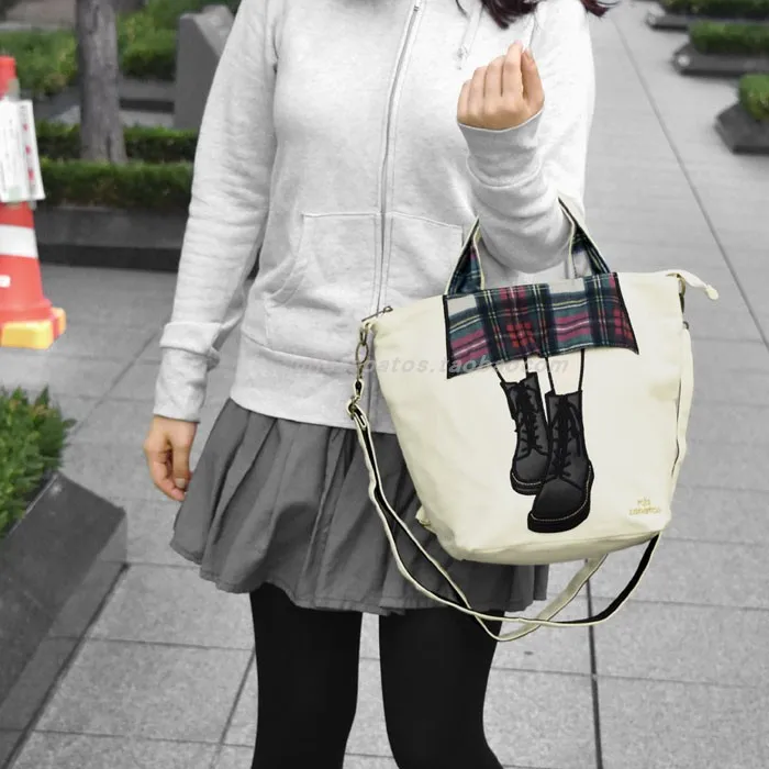 Mochila con bordado de pierna para mujer, bolso de hombro para viaje, informal, a la moda japonesa