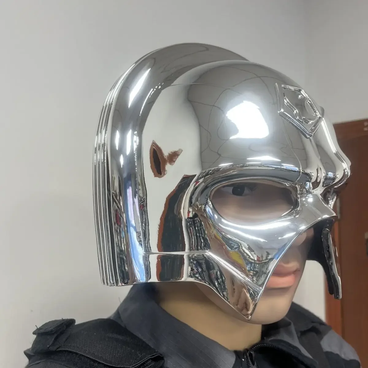 Helmet, electroplating process, mirror, resin fiberglass material cos handsome