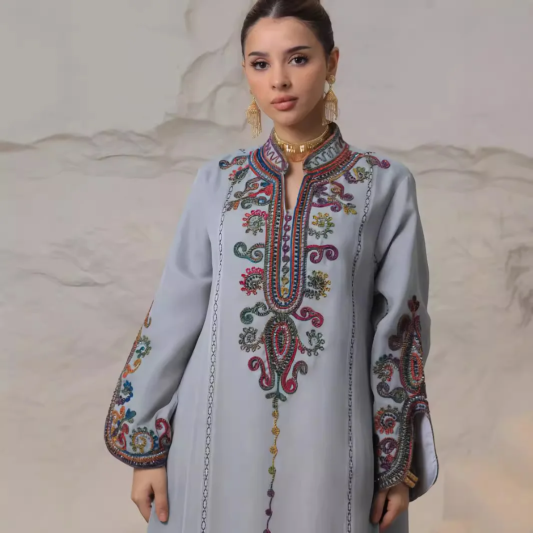 Embroidery Abayas for Women Muslim Maxi Dress Eid Djellaba Dubai Turkey Kaftan Islam Jalabiya Morocco Caftan Vestidos Femme Robe