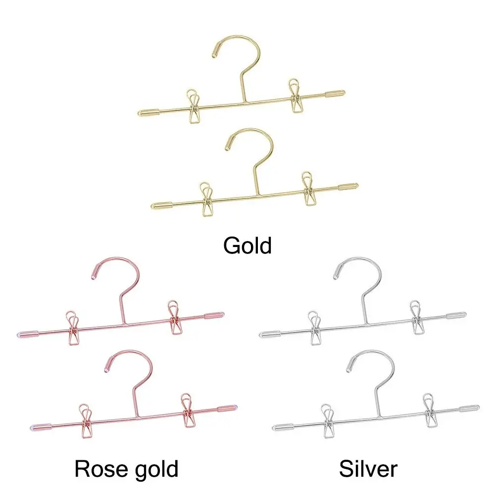 5 pçs ouro prata boneca roupas cabides de metal boneca acessórios cabide em miniatura casa de bonecas móveis mini guarda-roupa