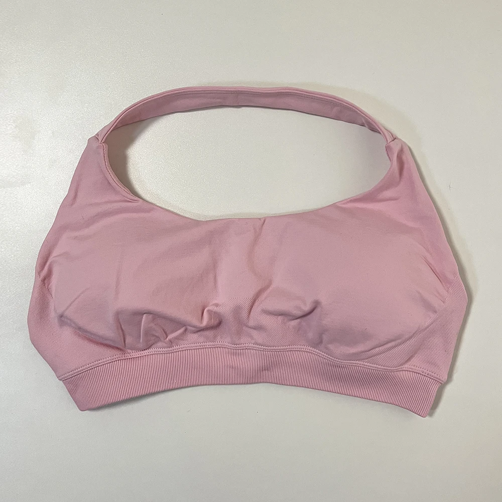 インパクトスポーツブラ 女性用 シームレス ホルターネック ストラップ ヨガブラ セクシー オープンバック パッド入り スポーツトップ ミディアムサポート ジム クロップトップ