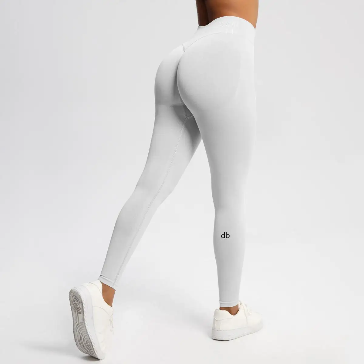 2026 Women's Peach Seamless Solid Color Three Section High Waist and Hip Lifting Yoga Pants Suitable for Running, Fitness, Yoga