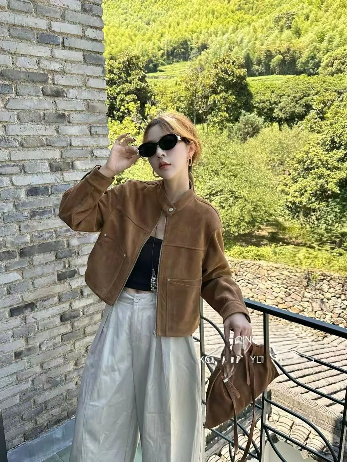 

Куртки-бомберы темно-синие женские зимние искусственные меховые плюшевые пуховики стеганые на молнии с изоляцией с капюшоном OL Urban Warm Softshell Уютные теплые