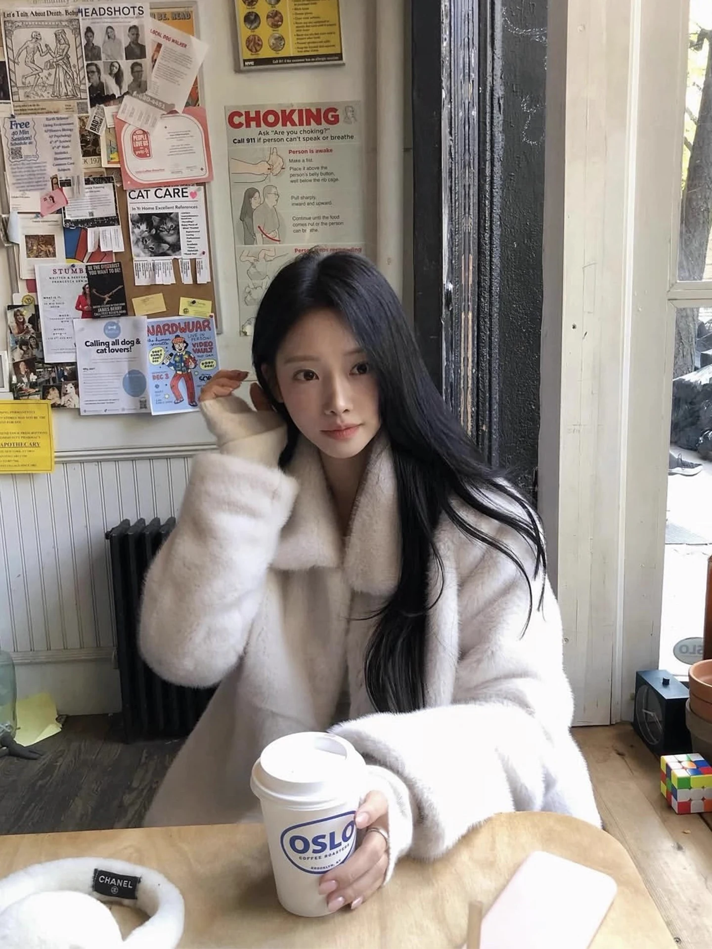 صديقة للبيئة فو الفراء معطف المرأة شتاء جديد Sle تنوعا الملابس القطنية الدافئة لطيف الرياح طوق رقيق ملابس خارجية