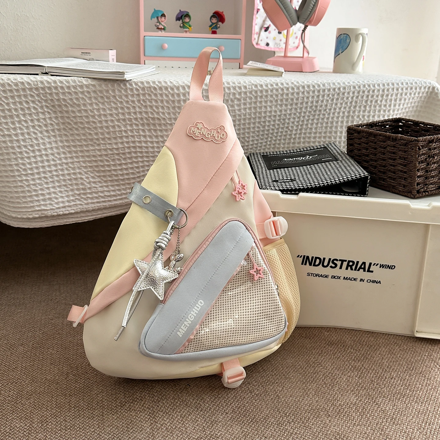 Variant: Pink with charm