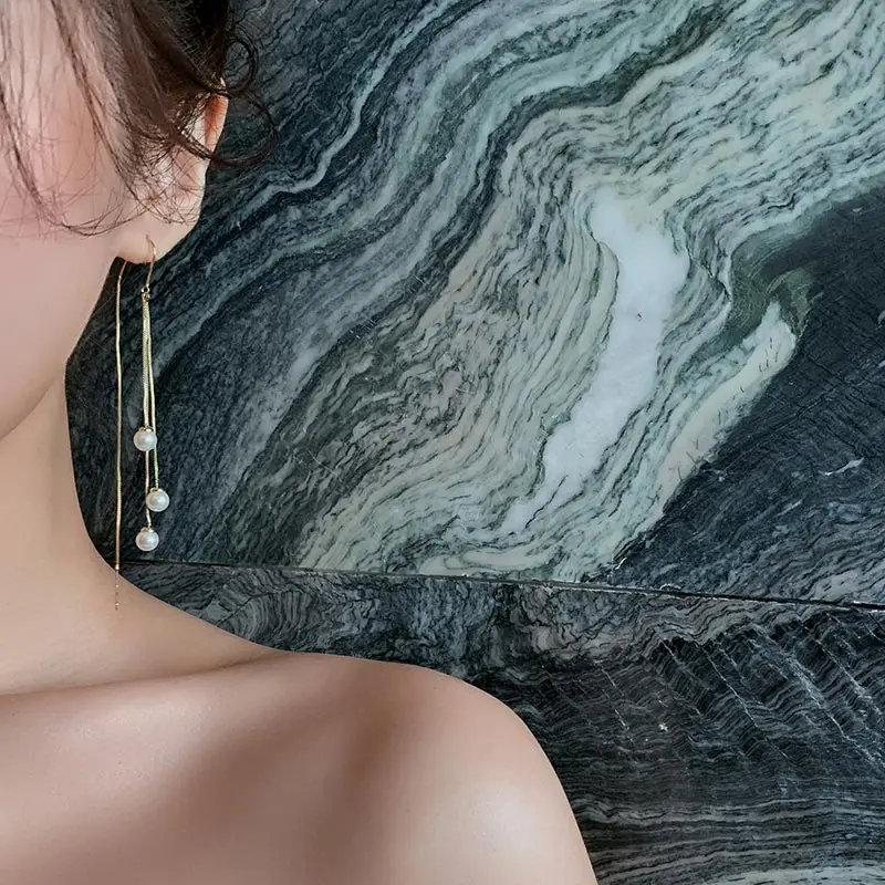 High end Long Tassel Pearl Earrings 2024 Design Gold Color Eardrop For Womens and Girls New Western Style Jewelry accessories
