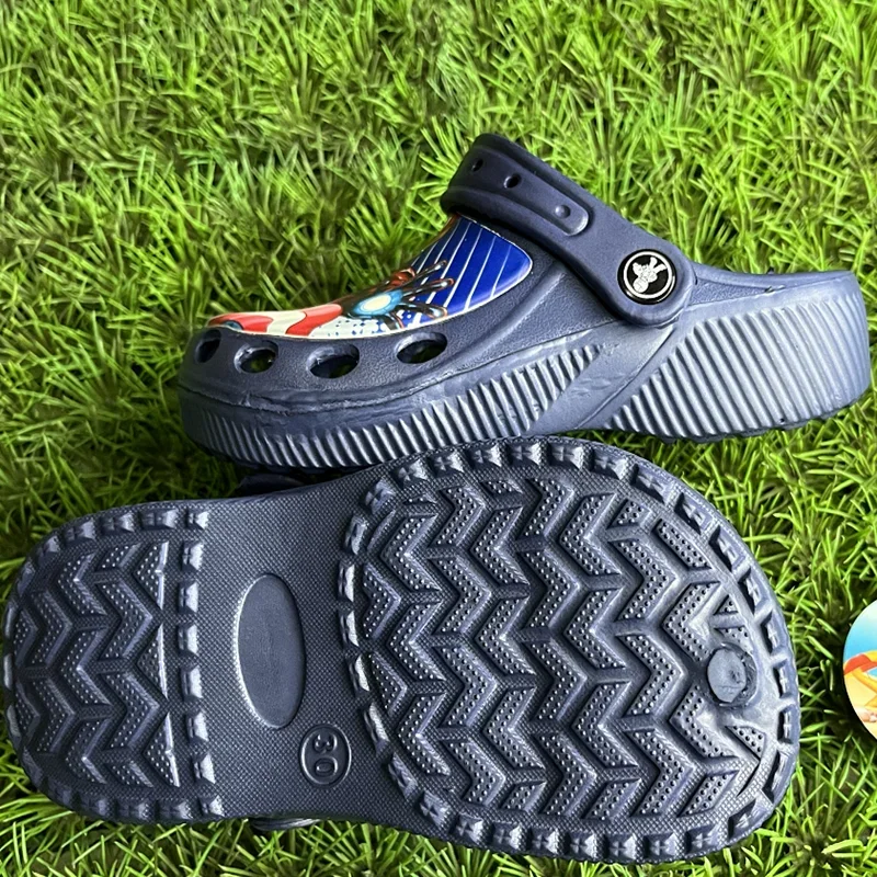 Kids Summer Sandals Children Garden Shoes Baby Boys Girl Cartoon Captain America Sandals Slipper Kids Indoor Outdoor Beach Wear