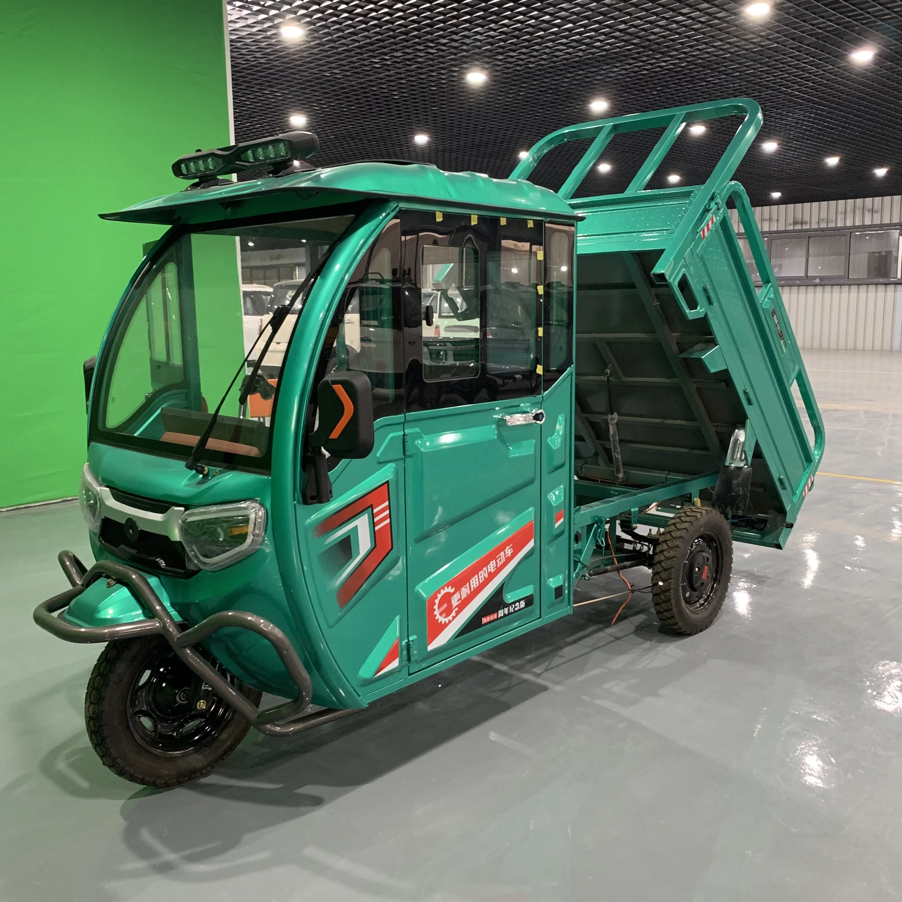 Customize Heavy Duty Electric Cargo Vehicle 1000w/1200w/1500w High Speed Three Wheel Cargo Bike Truck Cargo Tricycle