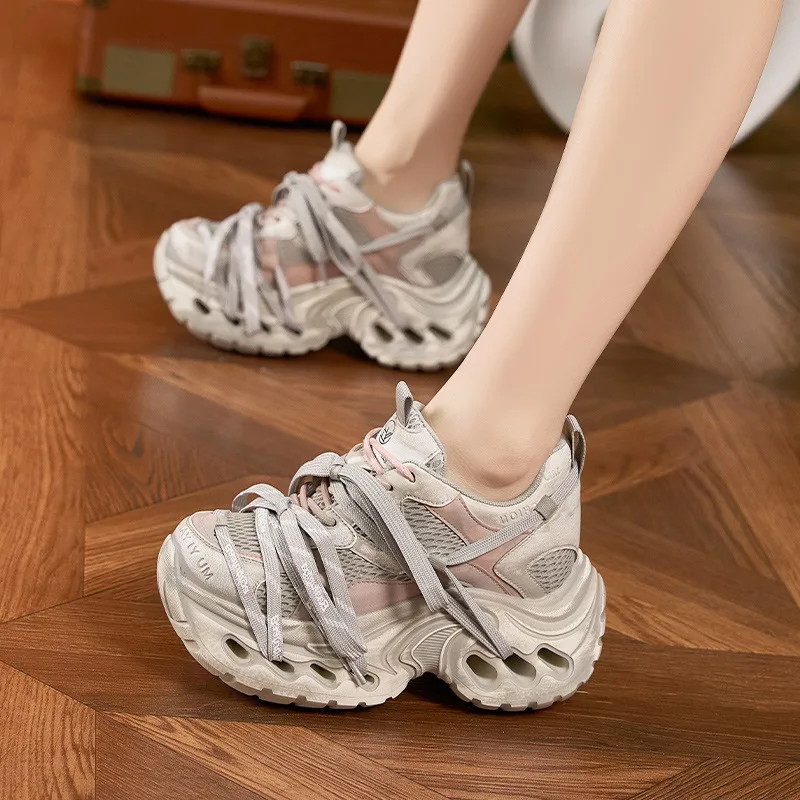 New Women's Breathable Mesh High Platform Shoes 2026 Spring Outdoor Chunky Sneakers for Women Casual Walking Dad Shoes Tenis 9CM