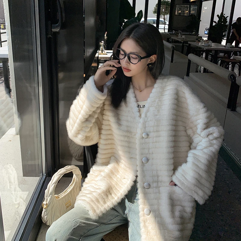 Imitation Mink Fur Coat for Women V-Neck Fluffy Jacket Vintage Luxury Overcoat Eco Fur Casual Clothes One Piece Winter Jacket