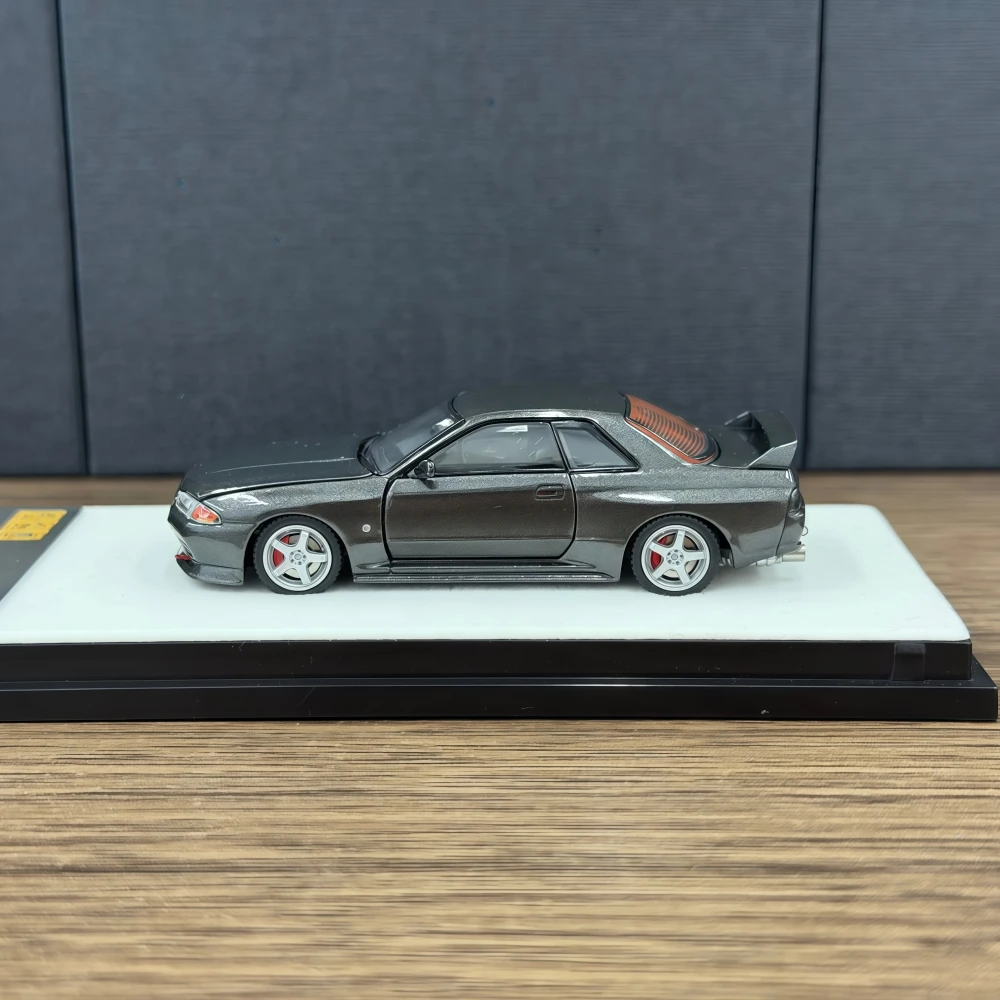 مخزون جاهز PGM 1/64 R32 MetallicGrey Diecast إصدار محدود سبيكة نموذج سيارة قابل للجمع مفتوح بالكامل #4