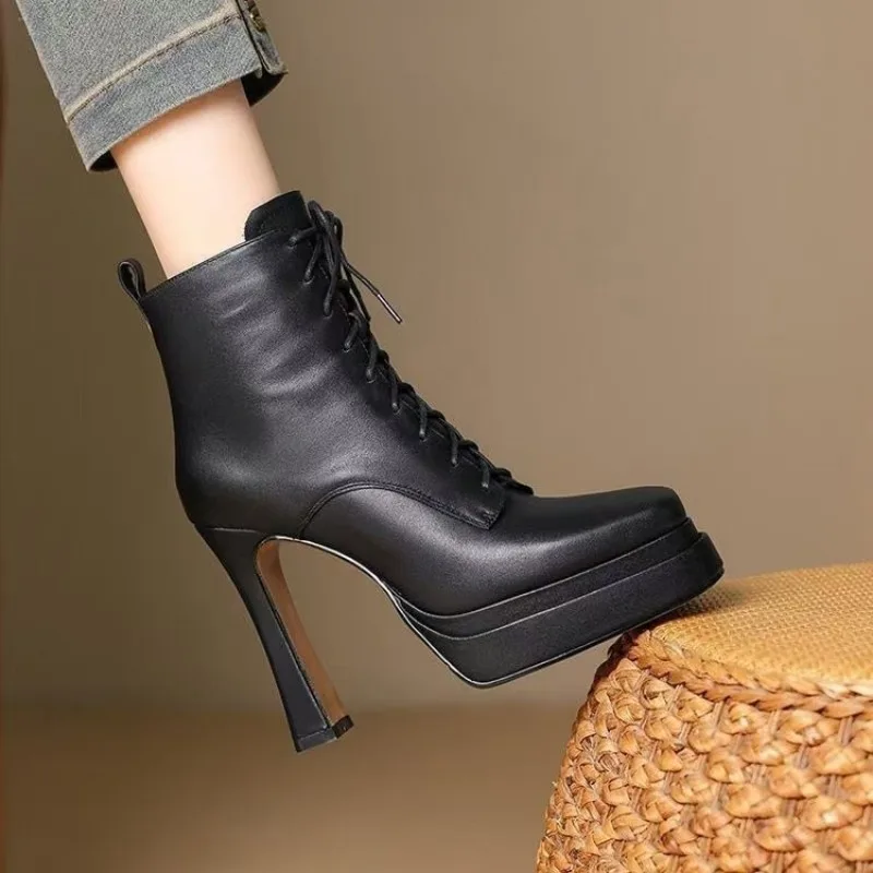 

Women Punk Style Lace-Up Ankle Boots Belt Buckle Platform High Heels Short Boot Female White Autumn Winter Round Toe Shoes 2025