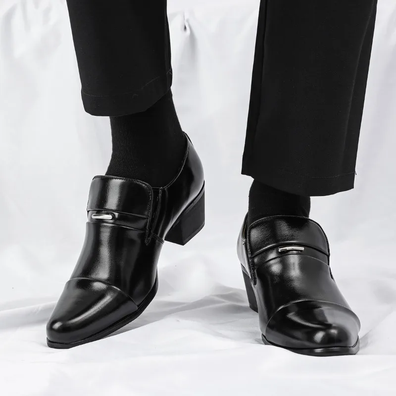 أحذية الرقص الرجالية ذات الكعب العالي PU أحذية رجالية كاجوال عصرية للأعمال مقاس 38-46