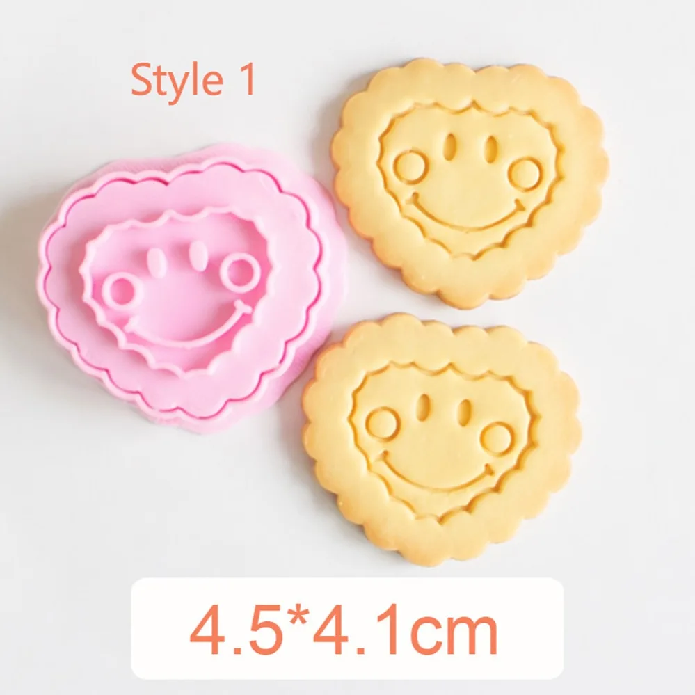 Smiley Face Cookie Cutters Biscuit Mold Stamp Kitchen Baking Pastry Bakeware Dessert Baking Supplies