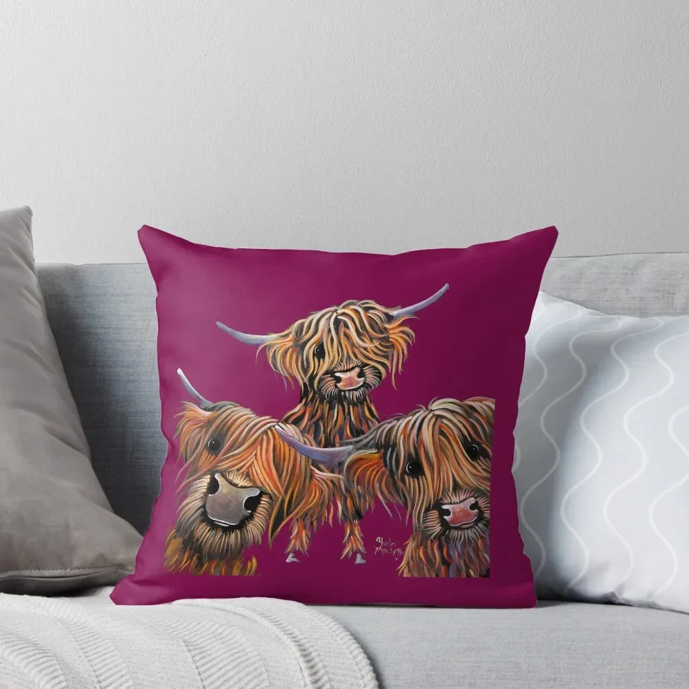 CoW PRiNT SCoTTiSH HiGHLaND ' THe BaKeD BeaNS oN MaGeNTa ' BY SHiRLeY MacARTHuR Throw Pillow