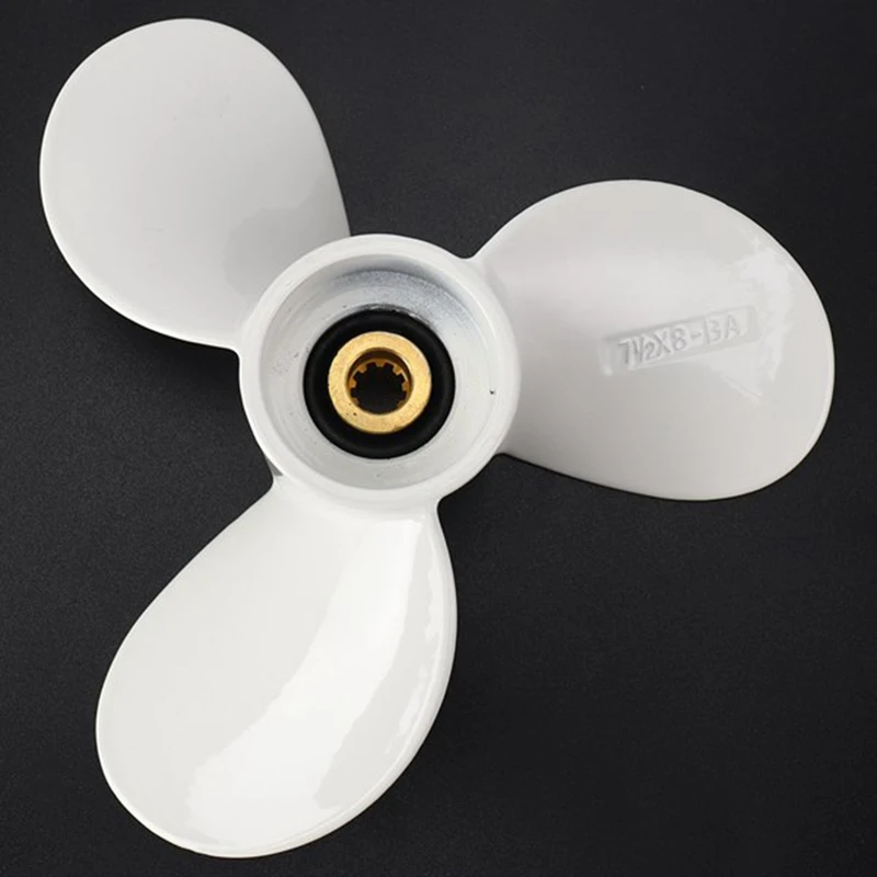 1 Piece Outboard Propeller 7 1/2X8-Ba White 6E0-45941-01-El For Yamaha Mariner 4-6Hp 3 Blades 9 Spline Tooth R Rotation