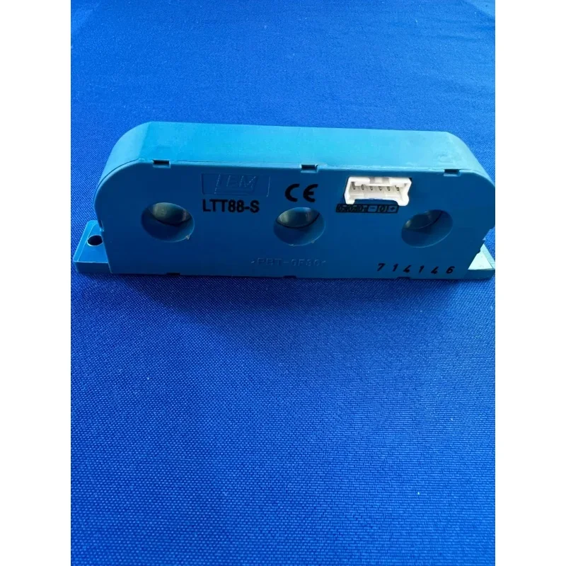 LTT88-S Is A 61/71 Series Frequency Converter 22-30-37Kw Current Hall Sensor