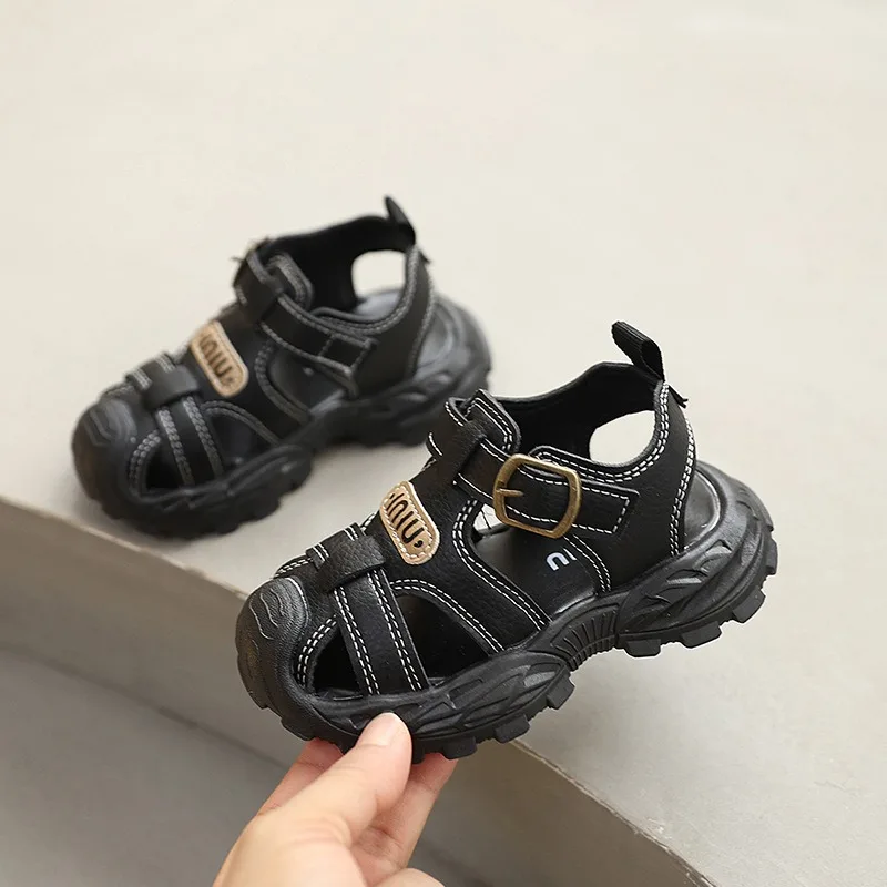 

New Summer Children Baotou Sandals Hollow Slip-On Boys Girls Outdoor Water Casuals Sandals Kids Home Slippers Sports Beach Shoes