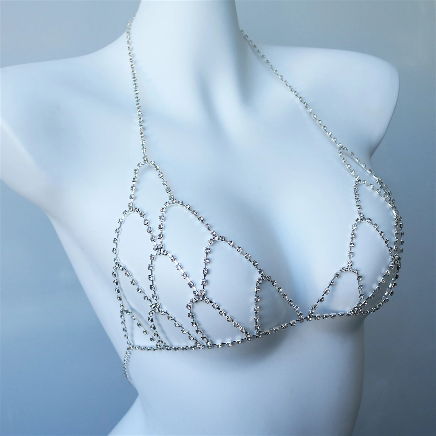 Einfache Bikini-BH-Kettenbrosche für Damen, Nachtclub-Strass-Bustier-Körperkette, modische einlagige Neckholder-BH-Kette – Detail 4