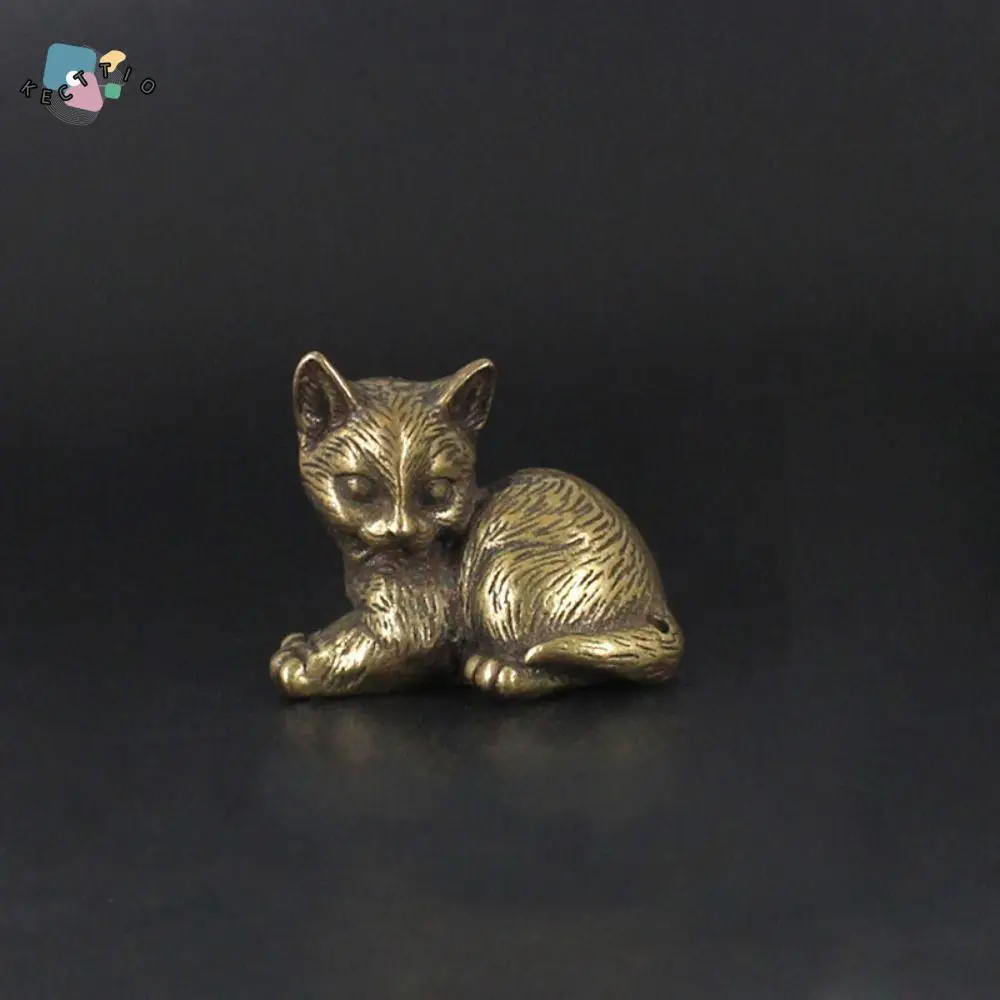 

House Decoration Brass Small Cat Metal Statue Cute Creative Tea Pet Retro Vintage Animal Figurines Car