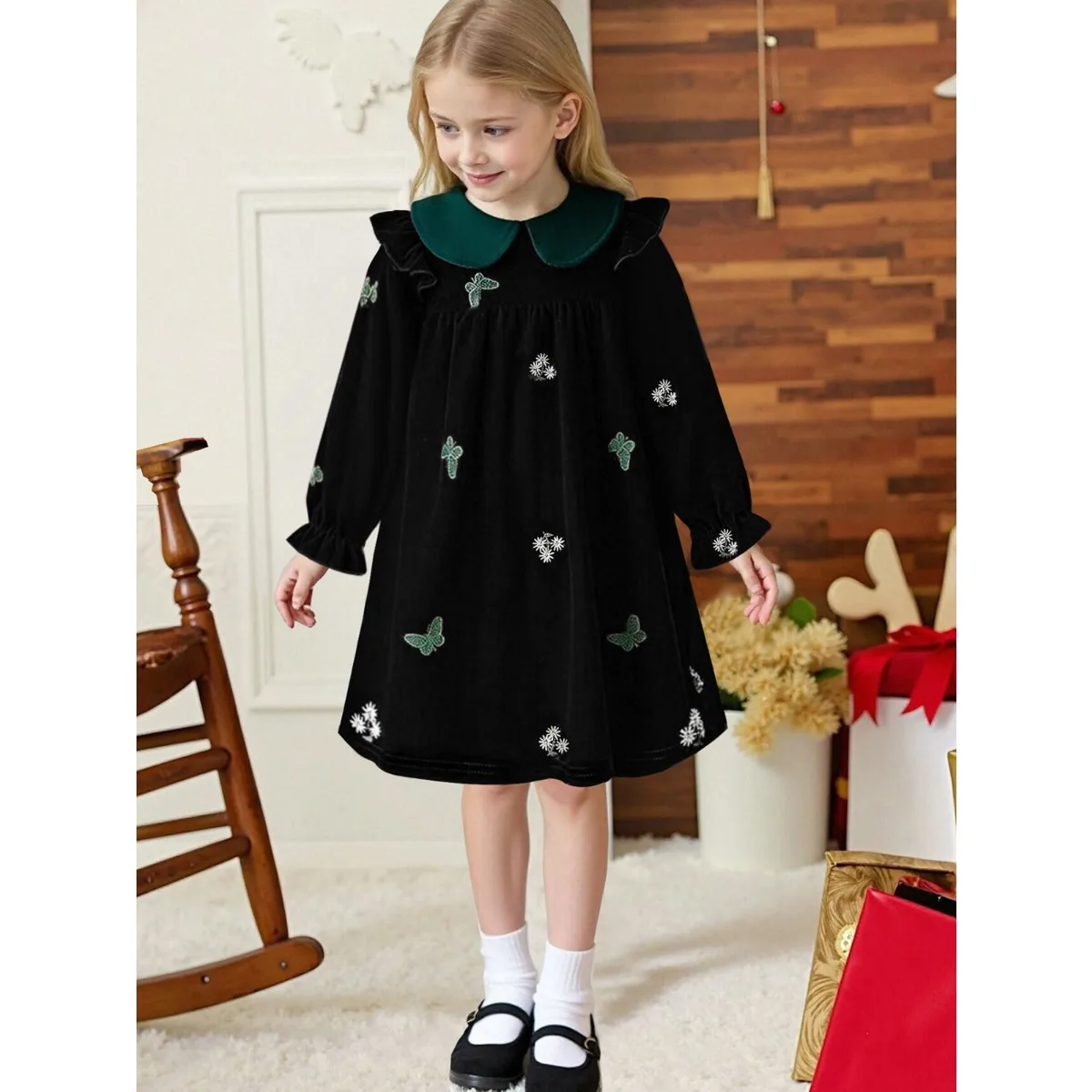 Girl's Retro Velvet Floral Butterfly Embroidered Color Block Emerald Green Peter Pan Collar Loose Dress