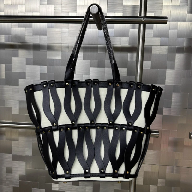 

Designer Women's Bag 2025 New Beach Contrasting Color Handbag Fashionable Hollow Out Large Capacity Spliced Shoulder Bag