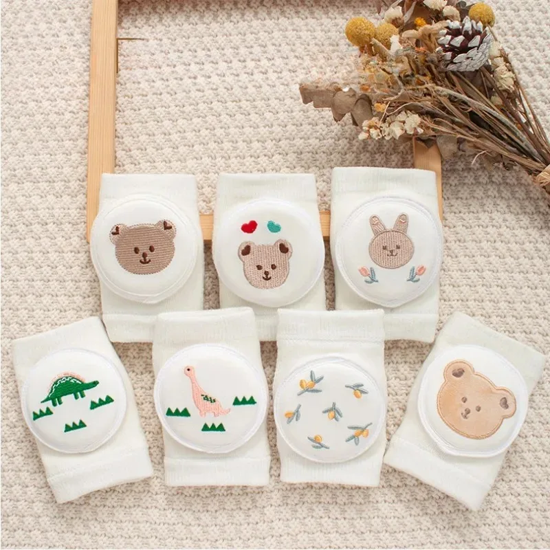 Infant mesh knee pads baby summer thin section toddler protective gear children cartoon embroidery elbow pads knee pads