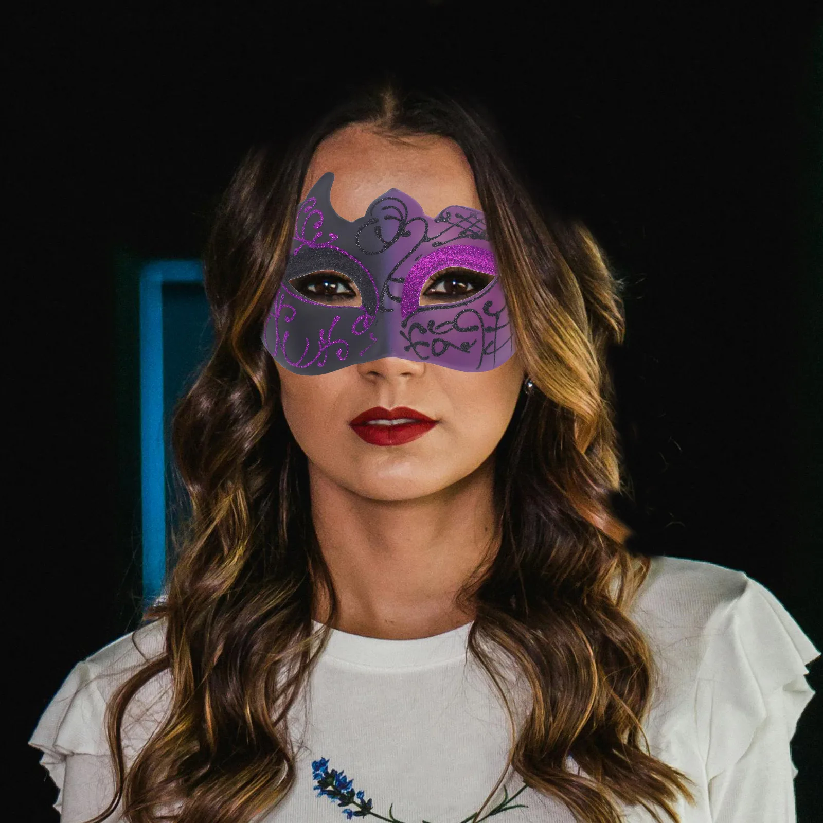 

Masquerade Half Mask Reusable Lightweight Party Mask For Halloween Carnival Cosplay Masquerade Ball Decorative Face Cover