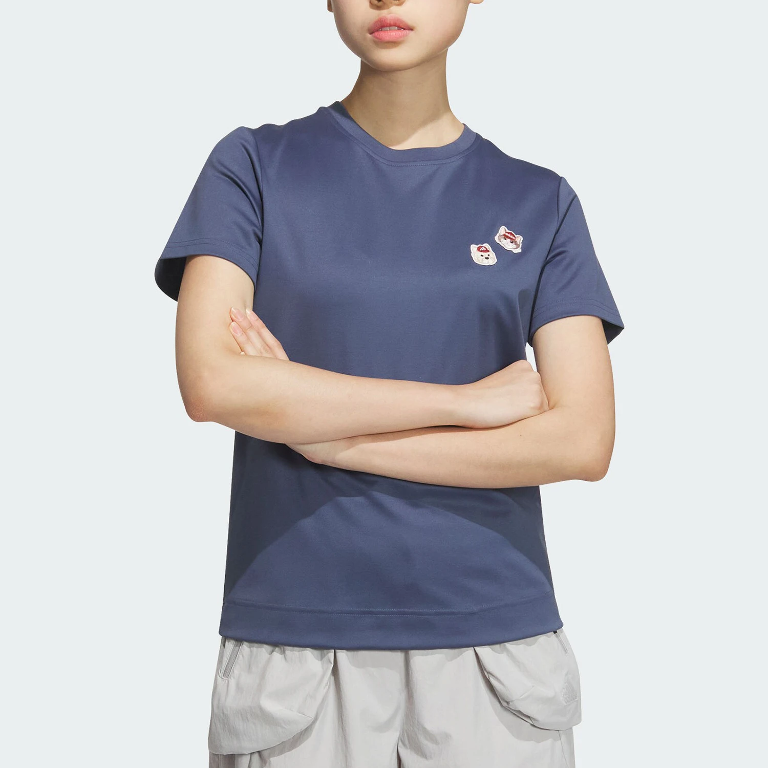 

Adidas Official Authentic W GFX TEE2 Женская спортивная повседневная футболка с коротким рукавом JD5252