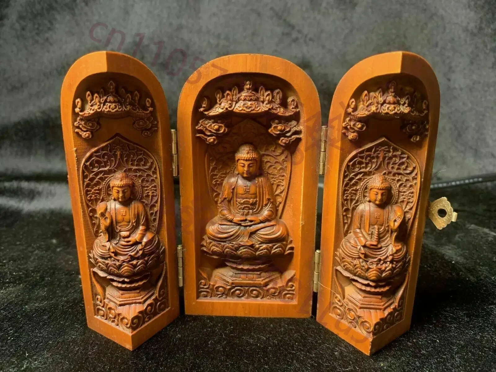 Collect Japanese Netsuke Old Boxwood Carved Three Open Buddha Box Statue Decor
