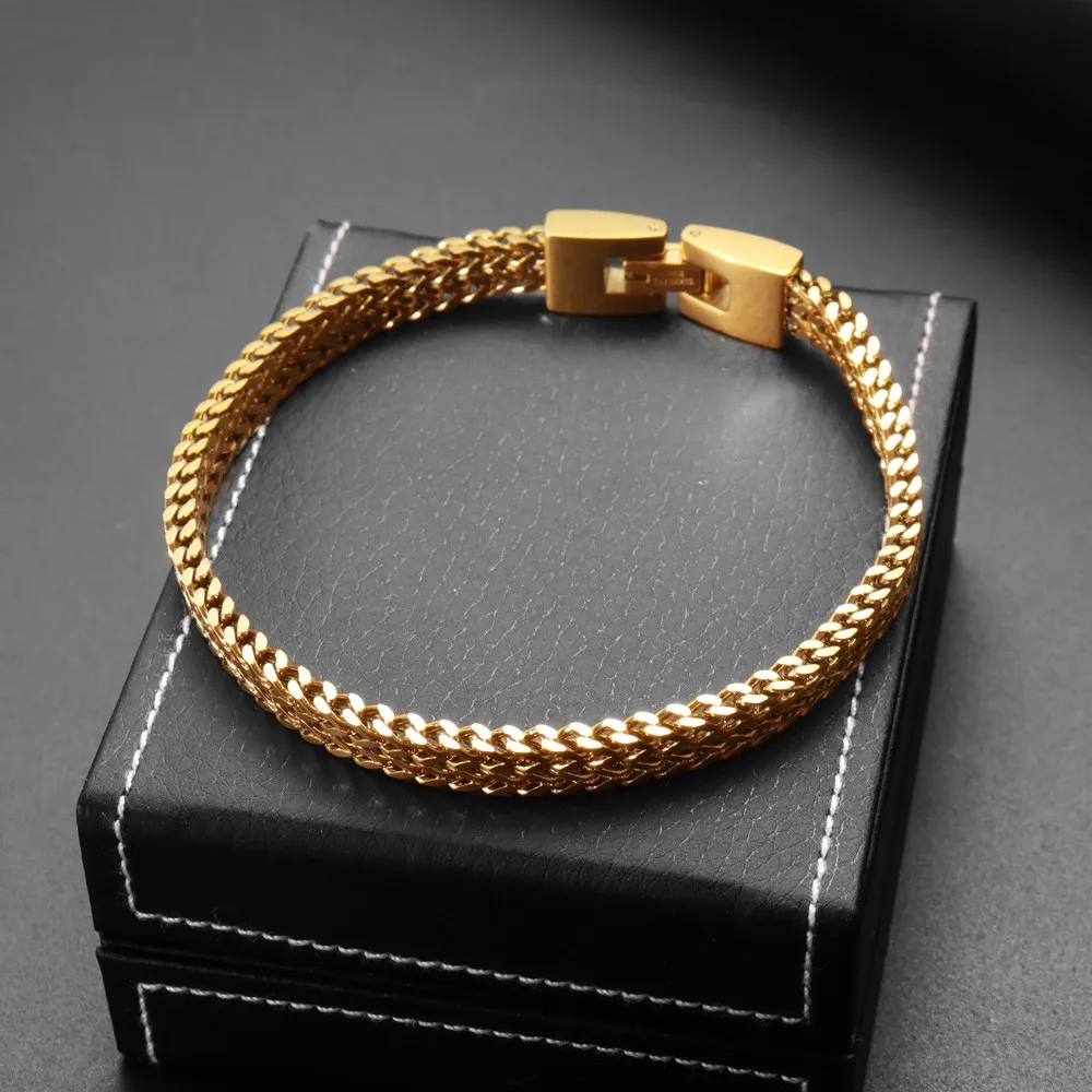 

New Trendy Cuban Chain Bracelet for Men Hip-Hop Metal Bracelets Buckle Chains Bracelet Gifts Accessories Jewelry 2024 Jewelry