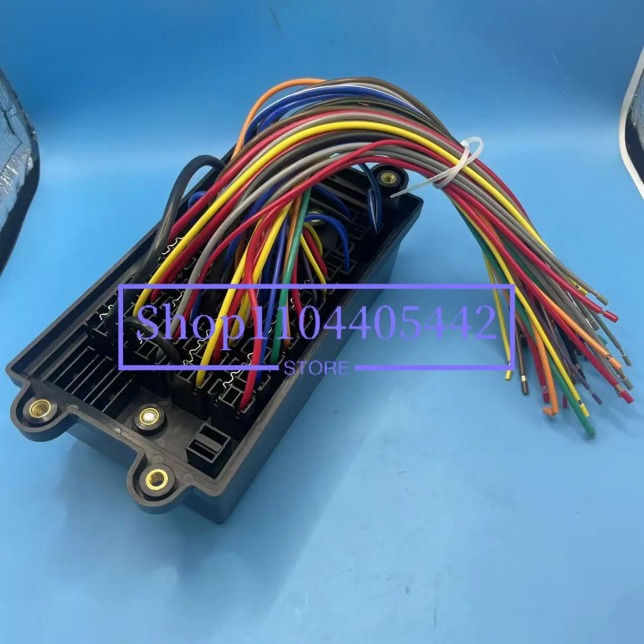 Excavator Fuse Box 21N4-01710 21N4-01720 Construction Machinery Parts R215 225 305-7