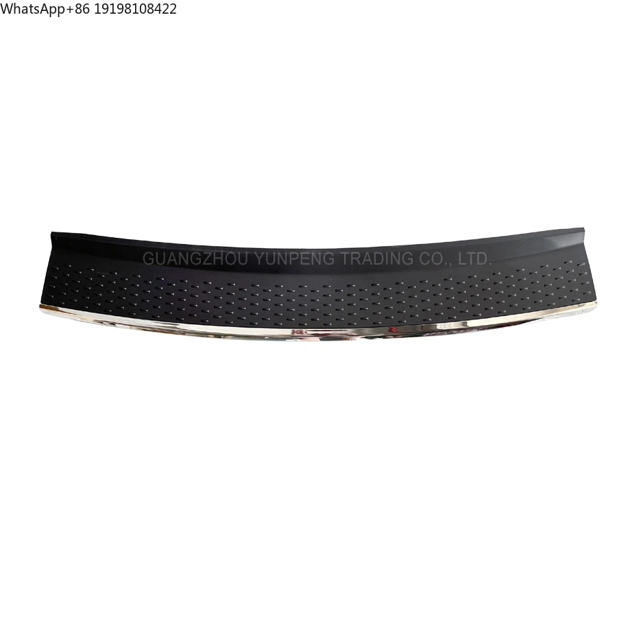68125729AB 68125729AA Rear Bumper Step Pad  For Chrysler Caravan Town&country 2011-2020