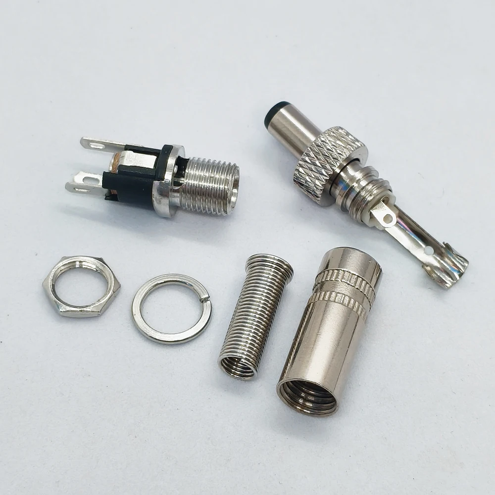 5 Stück 12 V DC Metall-Verlängerungsstecker 5,5 x 2,1 mm 5,5 x 2,5 mm männlich-weiblicher Klinkenstecker für CCTV-Sicherheitsmonitor – Detail 6
