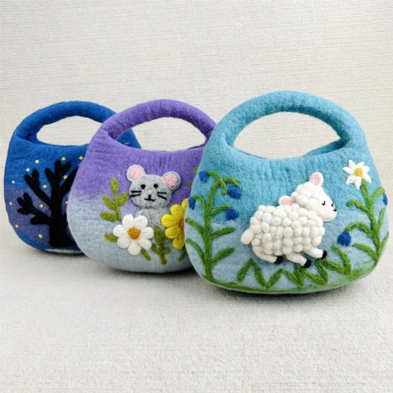 

Nepal Handmade Wool Felt Handbag Cute Animals Flowers And Plants Design Gradient Handbag Exquisite Gift