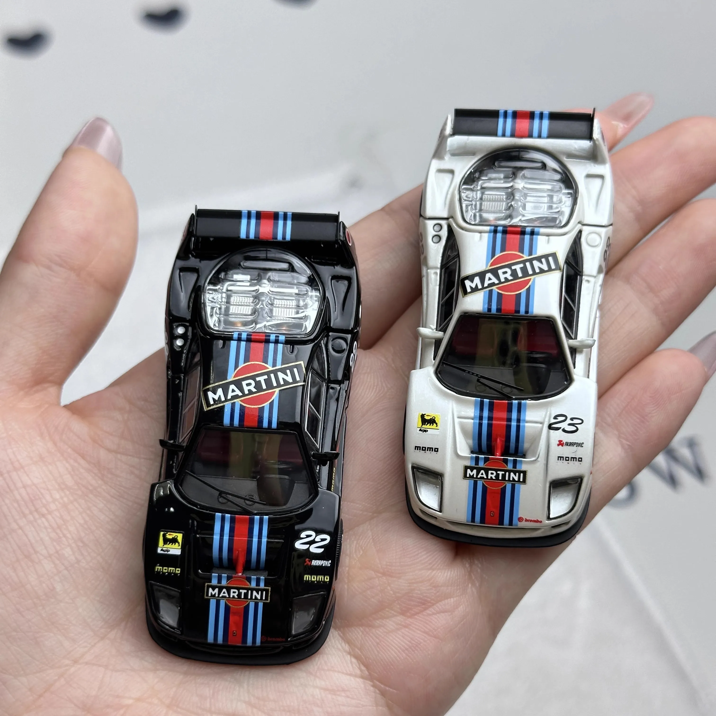 SH Modello 1:64 F40 LM Martini STANCE Modello di auto in lega aperta con copertura posteriore