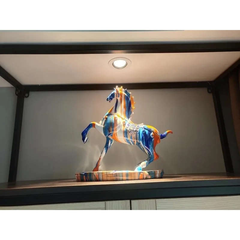 

Высококачественное современное украшение в виде лошади - легкое роскошное украшение для дома для гостиной, ТВ-шкафа, прихожей и винного шкафа