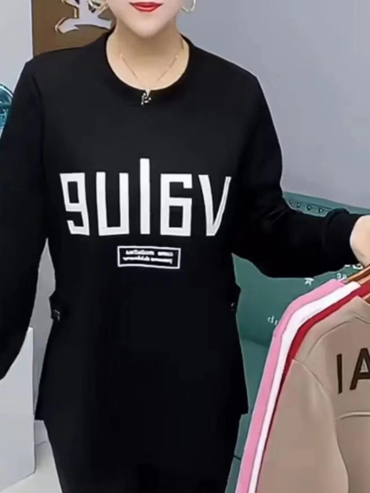 

Fashionable Casual Women's Sweatshirt Side Slit Long Printed Slim Fit round Neck Thickened Polyester Spring Autumn New Arrival