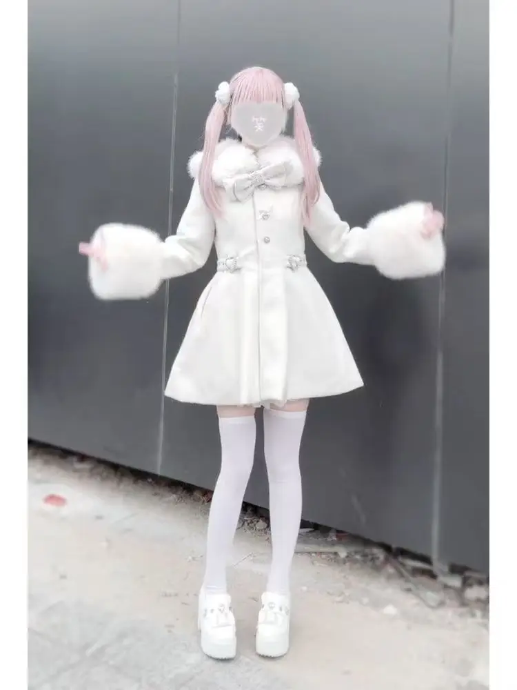 شتاء جديد اليابانية ضئيلة القوس معطف طويل الأكمام أزياء أنيقة الفراء طوق الدانتيل معطف المرأة تصميم شيك الحلو معطف القماش الصوفي